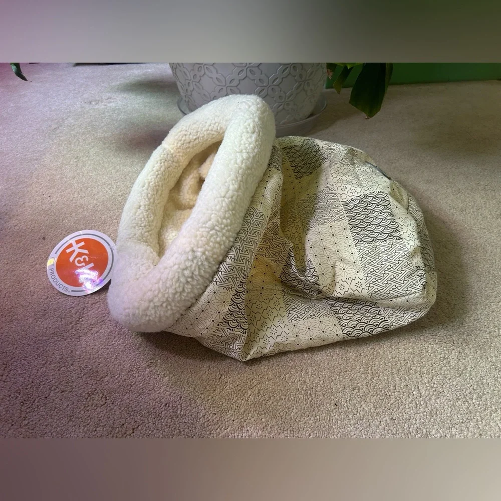 Cat Crinkle Sack